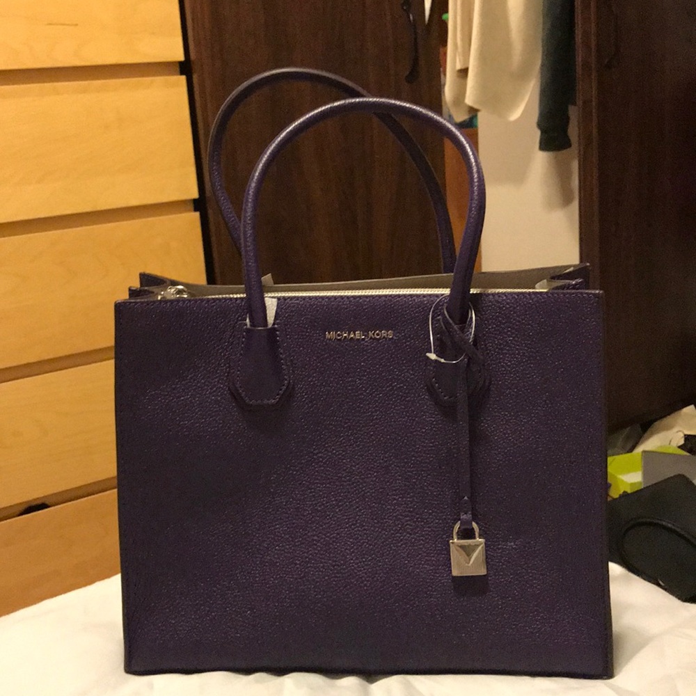 Micheal kors bag